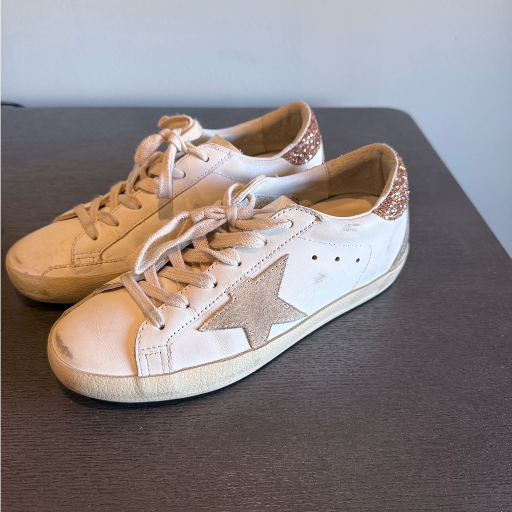 Golden Goose Women's Cream and Gold Star Sneakers